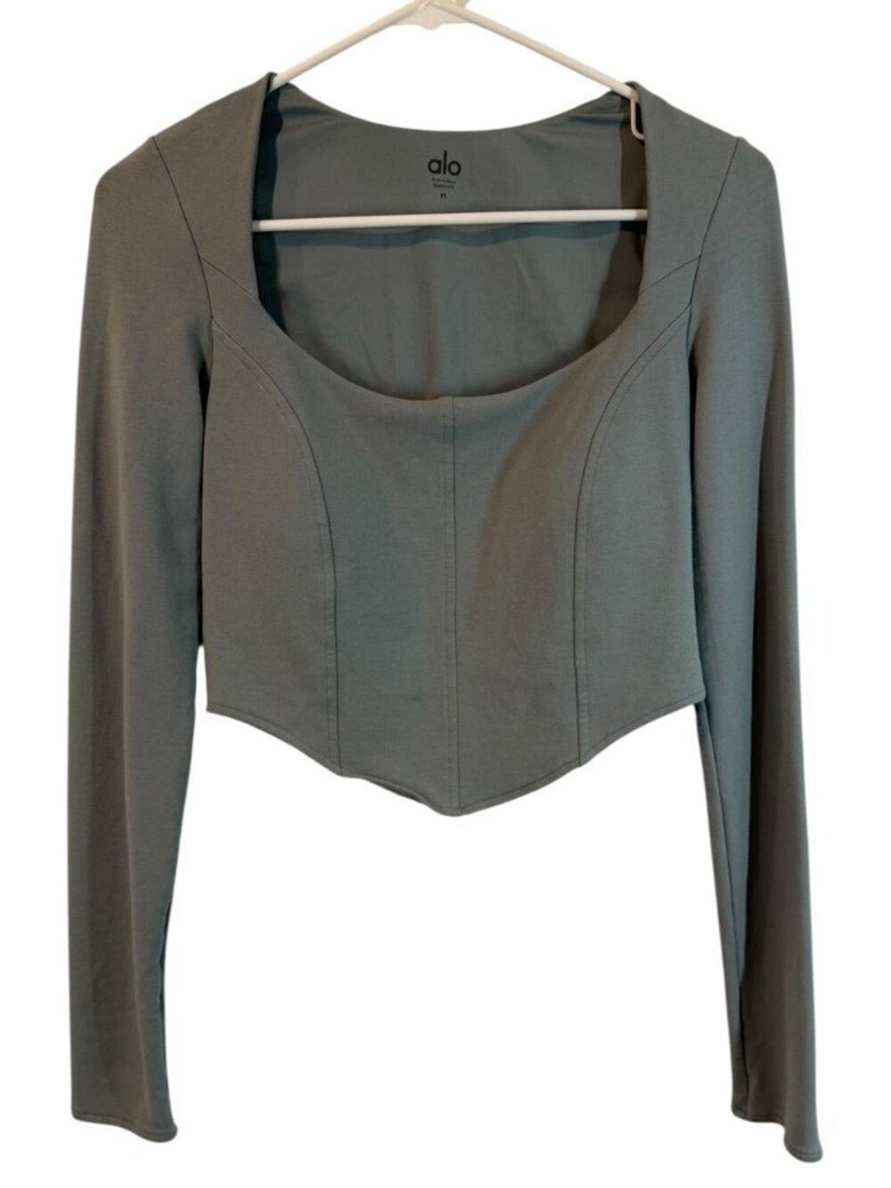 Alo Yoga Soft Sculpt Long Sleeve top in the color Cosmic Grey, Size Medium